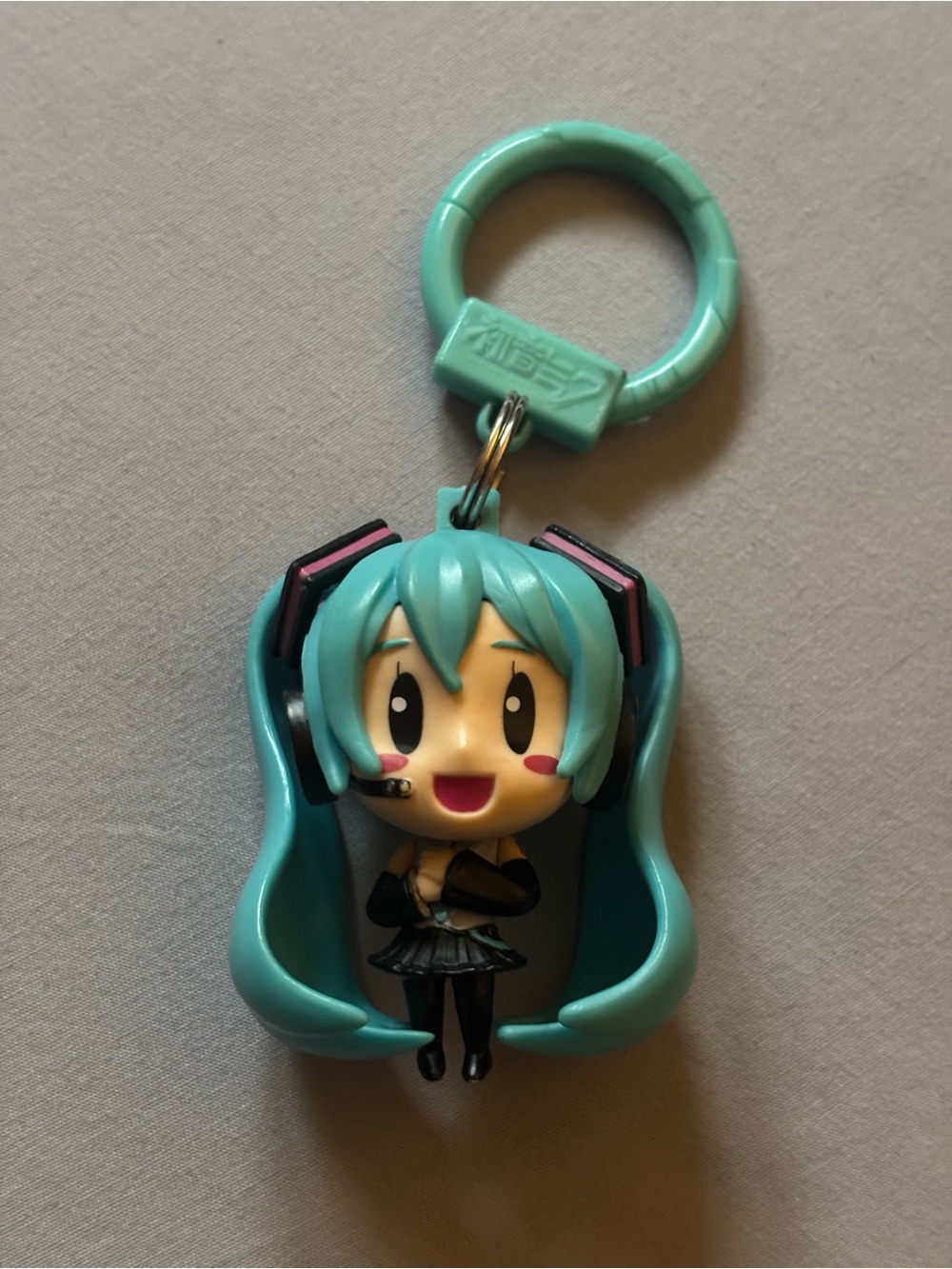 free w/purchase: 3D hatsune miku keychain